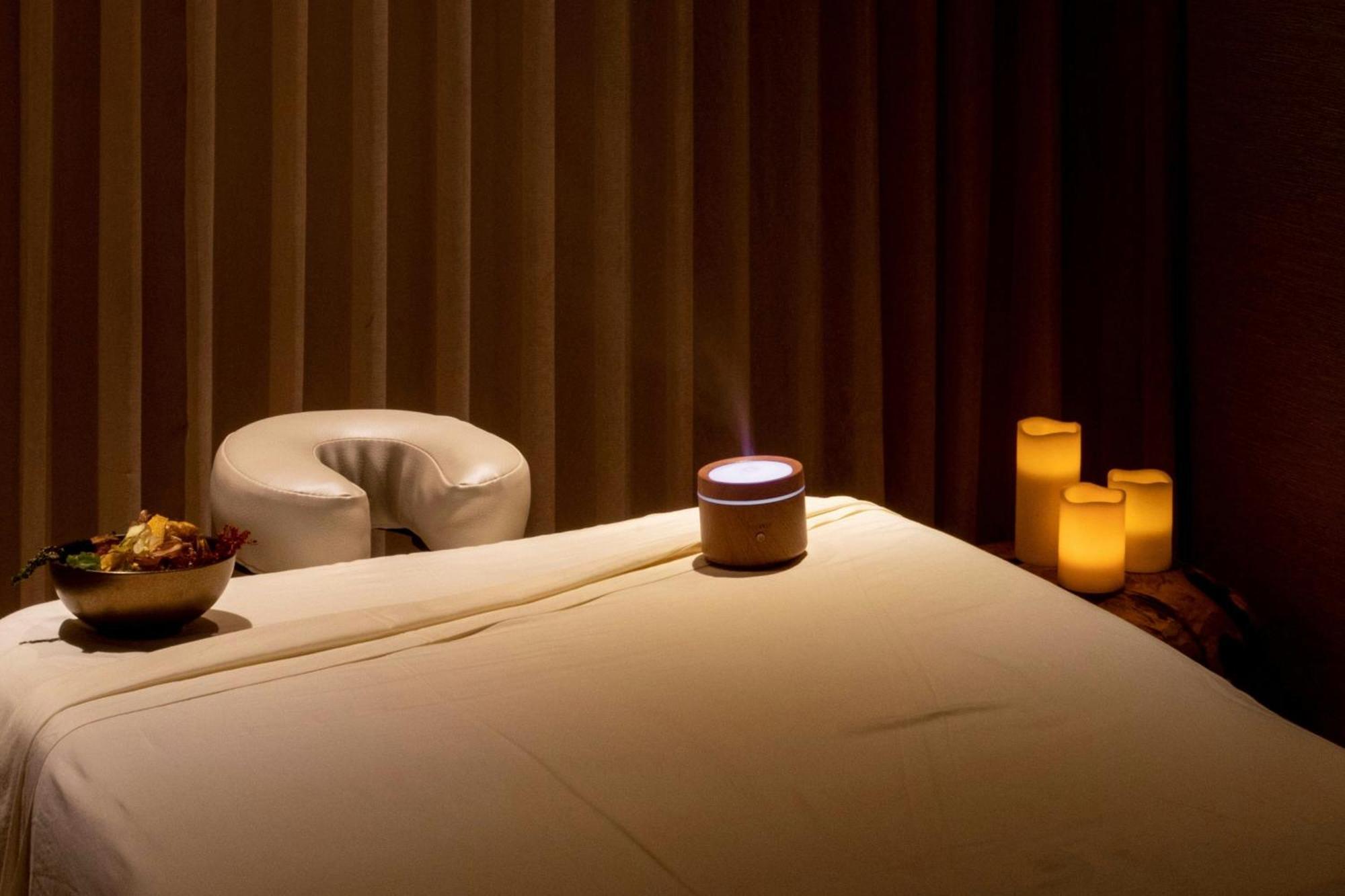 サンタ マルタ マリオット リゾート プラヤ ドルミーダ サンタ・マルタ エクステリア 写真 A massage table